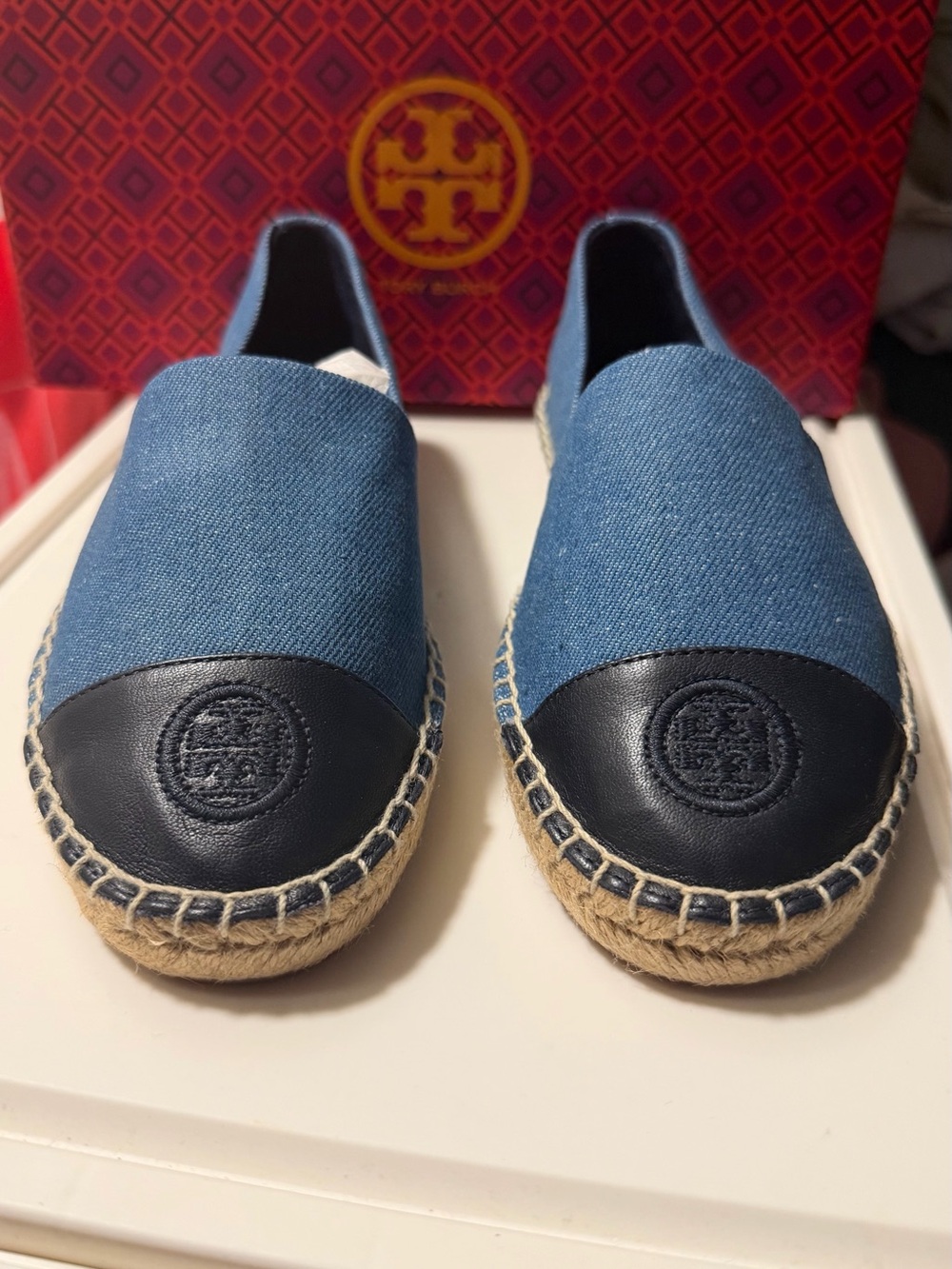 Tory Burch COLOR BLOCK FLAT
ESPADRILLE - DENIM/CALF
LEATHER-NEW 7.5